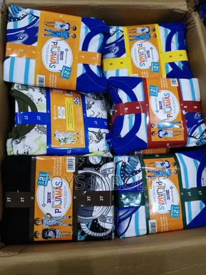 Children's Pyjamas Sizes 2t to 4t(2tshirts,1trouser,1shorts)