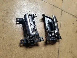 Kia Sorento 2014 Model Inner Door Handles