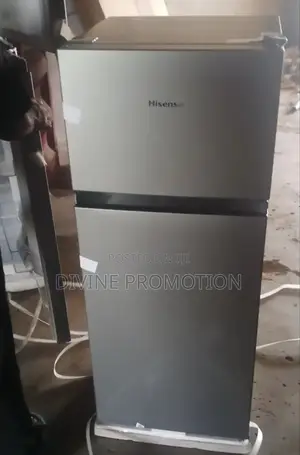 124 Liters Hisense Double Door Refrigerator, Silver Color