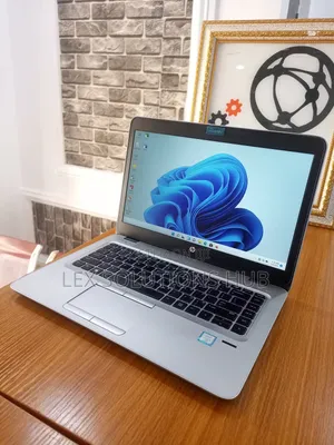 Laptop HP EliteBook 840 G3 8GB Intel Core I5 SSHD (Hybrid) 256GB