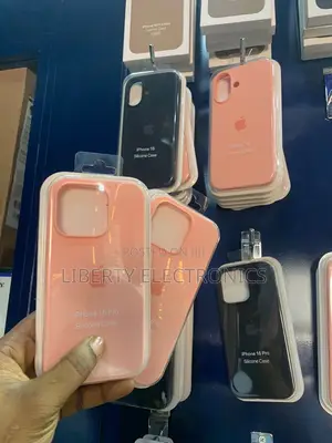 iPhone 16 Pro Silicone Case Pink and Black