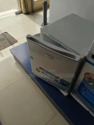 Popularly Demand 45L Polystar Refrigerator(Pv-Bs81sl)