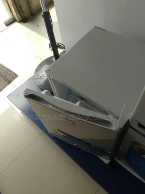 Mmersive Durable 45L Polystar Bedside Refrigerator(Pv-Bs81sl