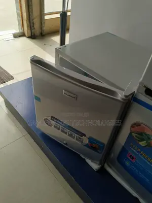 Absolutely Good 45L Polystar Bedside Refrigerator(Pv-Bs81sl)