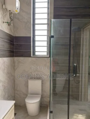 4bdrm Duplex in Chevron for rent