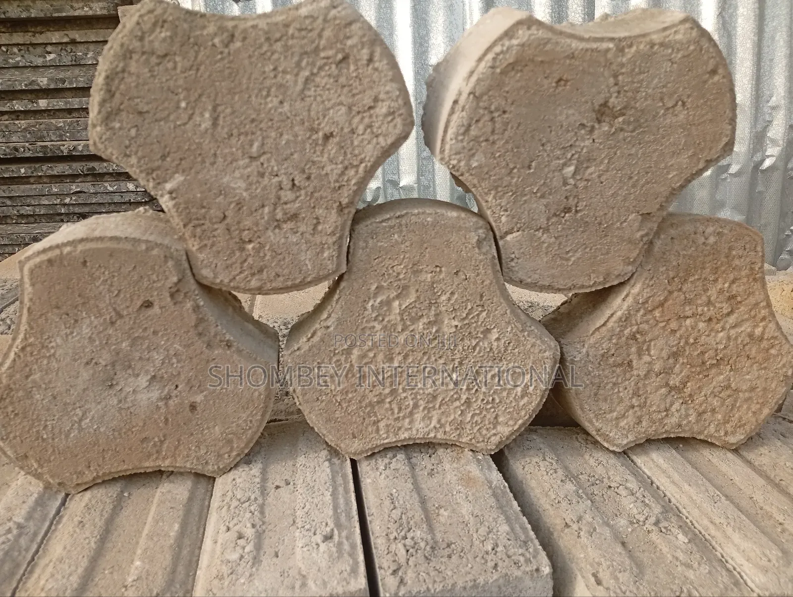 Usa Standard Interlocks Per Square Meter