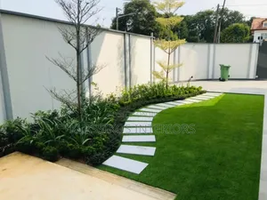 Carpet Grass With Steeze