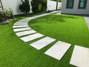 Quality Green Artificial Carpet Grass (Garden) )Ko£)