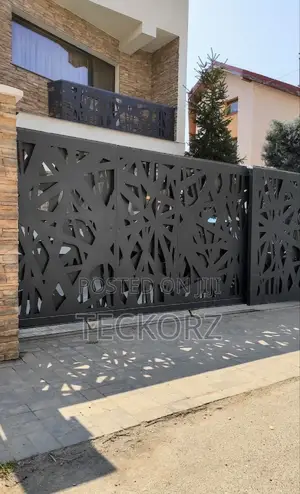 CNC Laser Cut Sliding Gate Balcony Rail