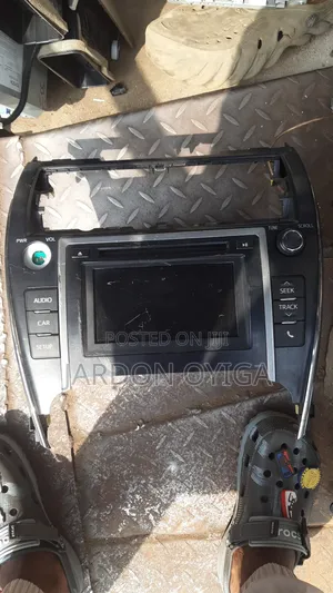 Radio Toyota Camary 2012