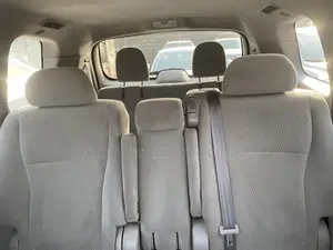 Toyota Highlander Sport 2010 Silver