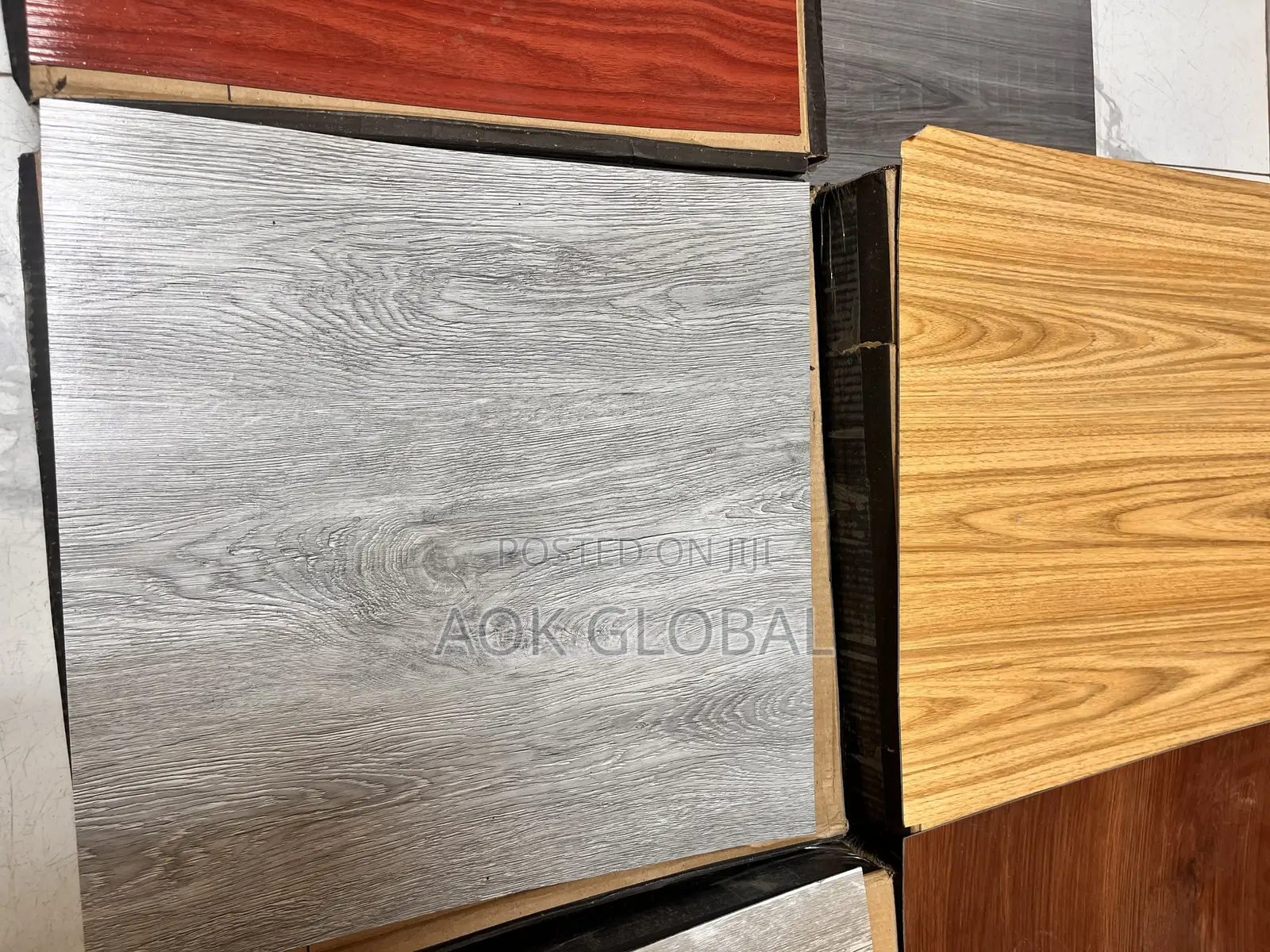 Rubber Tiles (46 X 46)