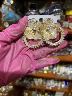 Beautiful Gold and Diamond Earrings