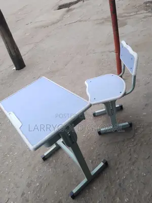 Single Classroom Table and Chair