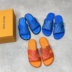 Men Classic Leather Slipers 40-46