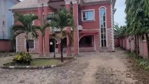 5bdrm Duplex in Near Protea , New for sale