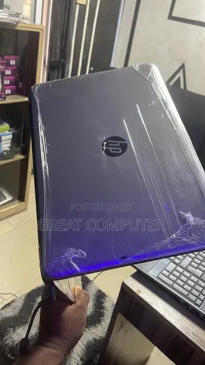 New Laptop HP 15 8GB HDD 320GB