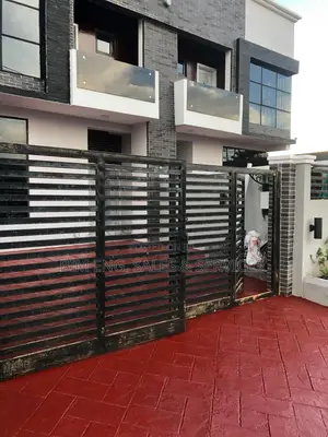 Brick Red Sealant Paint Floor Drums Xylene Polish Oxide Acr