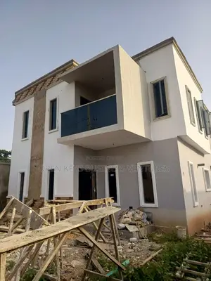 4bdrm Duplex in Kolapo Ishola, Akobo for sale