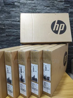 New Laptop HP ZBook Firefly 16inch G9 32GB Intel Core I7 SSD 512GB