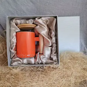 High Quality 350ml Porcelain Mug With Bamboo Lid Spoon