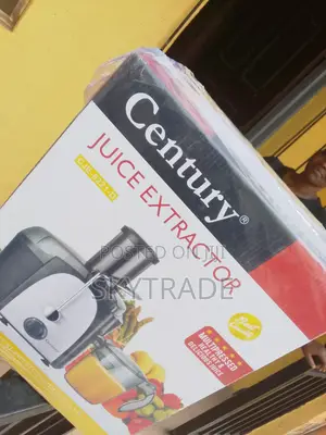 The New Fruit Crusher Juice Extractor(Century)