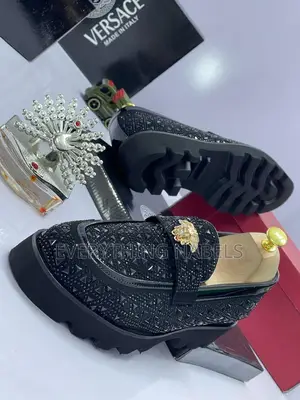 Luxe Versace Stoned Shoe