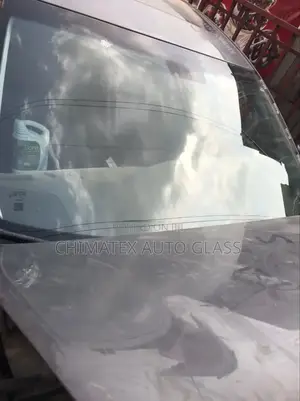 Lexus Es350 2017 Glass We Deliver and Fix B4 Payment