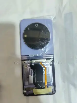Tecno Vflip1 Screen