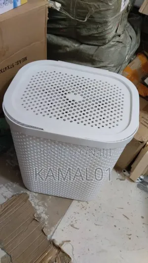 Large Plastic Laundry Basket With Cover