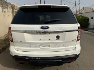 Ford Explorer Limited 4dr 4x4 (3.5L 6cyl 6A) 2013 White