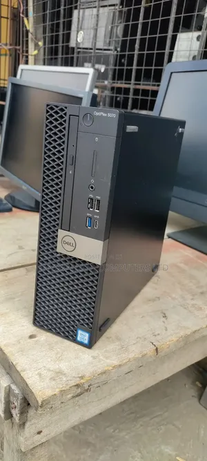 Desktop Computer Dell Optiplex 7050 8GB Intel Core I5 SSD 256GB