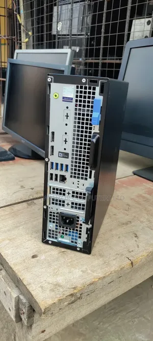 Desktop Computer Dell Optiplex 7050 8GB Intel Core I5 SSD 256GB