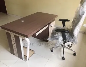 Office Desk With Drawer