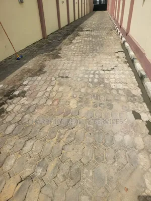 3bdrm Duplex in Ikeja GRA for rent