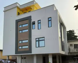 5bdrm Duplex in Serene Estate, Maryland for sale