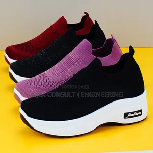 Comfy Sports Shoes
