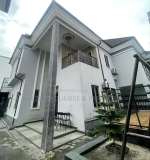 6bdrm Duplex in Off Stadium Road, for sale