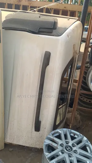Both Cover Carry Boy Covered Roof