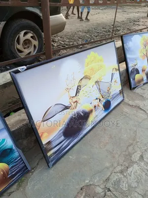 Canvas Wall Frame