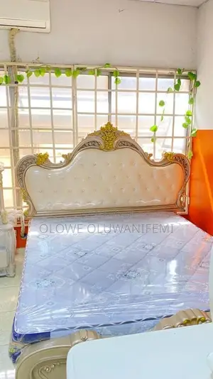 Luxury Royal Bed Set