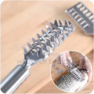 Fish Scales Skin Remover Scaler Stainless Steel Grip Handle