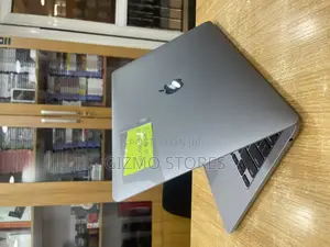Laptop Apple MacBook Pro 2020 M1 8GB Apple M1 SSD 256GB