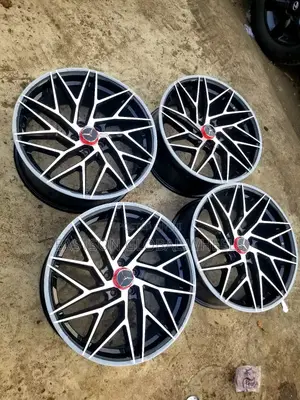 20inches Mercedes Benz Alloyed Rims