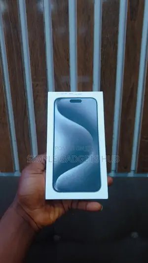New Apple iPhone 15 Pro Max 256 GB