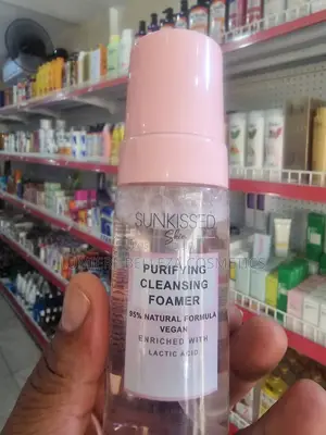 SUNKISSED SKIN -Purifying Cleansing Foamer