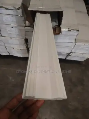 PS Skirting Board