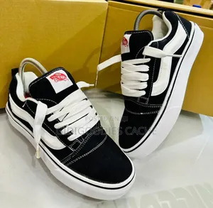 Vans Canvas Shoes in Colors 40-45