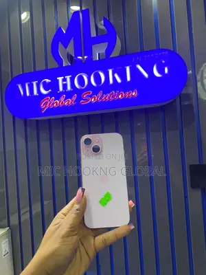 Apple iPhone 15 128 GB Pink
