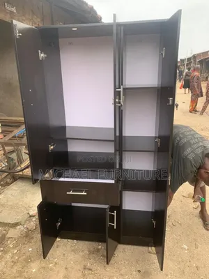 Well Produced 3 by 6 Wardrobe With 1 Drawer and 3 Doors